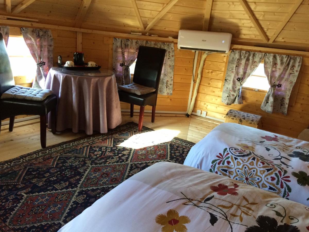 Bed and Breakfast Les Relais D'Isira Dabo Екстер'єр фото